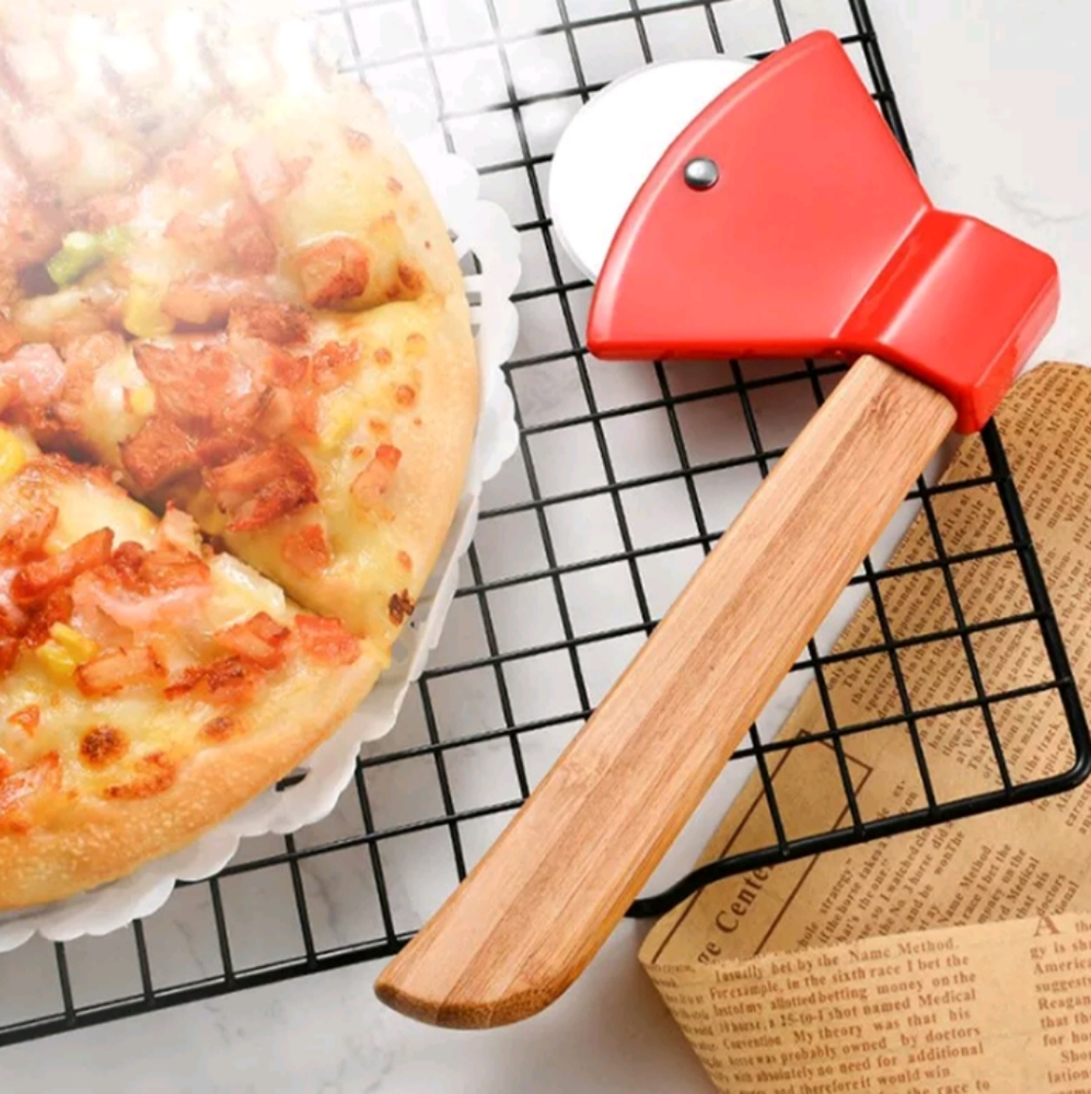 Funny & Cool Axe Pizza Cutter - Unique Men Dad Tool With Steel Сircular Saw